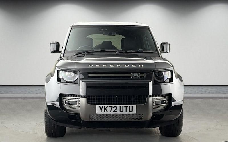 Used Land Rover Defender HSE Dynamic 249 HP (183 kW) 2025 SUV