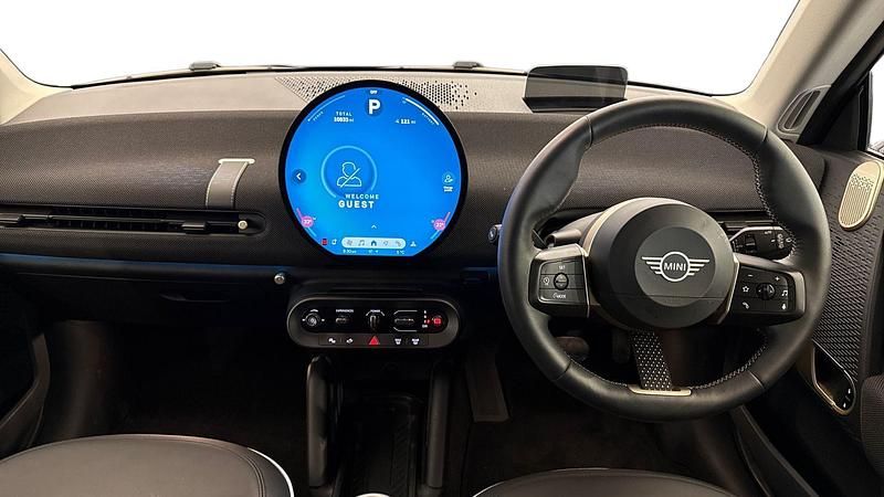 Usado Mini Cooper Hatch 133 kW (181 CV) 2024 Negro Utilitario