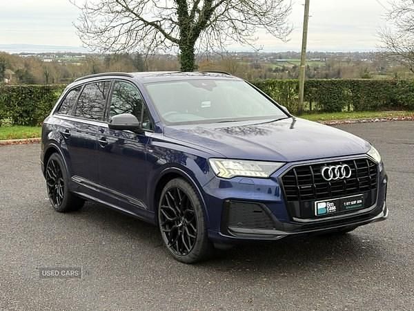 Blue Used 2020 Audi Q7 Black Edition SUV | £33,995 (Fair price) - Image 1/4