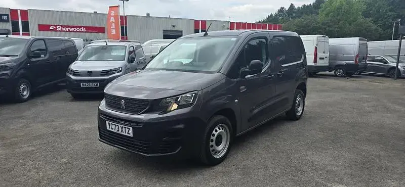 Used Peugeot Partner Premium 131 HP (96 kW) 2023 Grey MPV