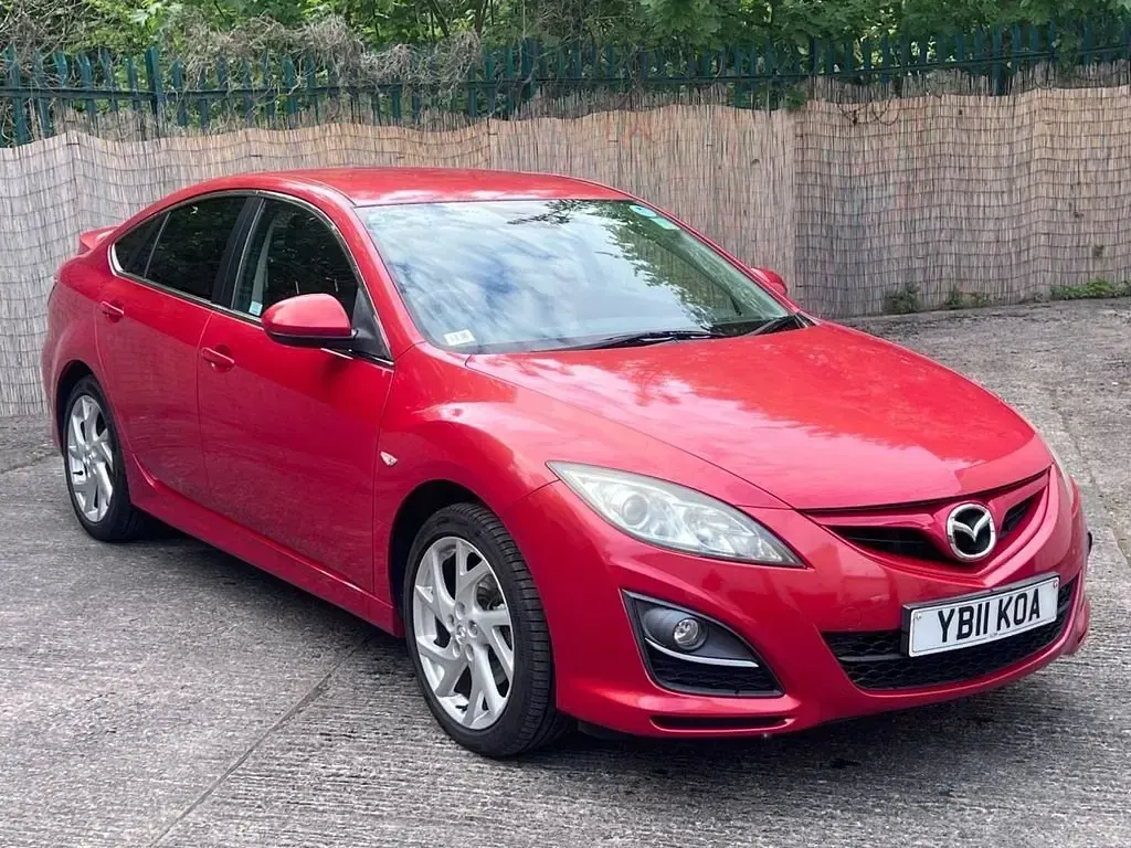 Usado Mazda 6 155 HP (114 kW) 2011 Vermelho Citadino