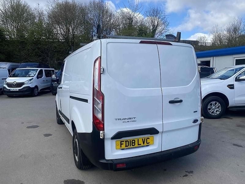 Used Ford Transit Custom 105 HP (77 kW) 2018 White Van
