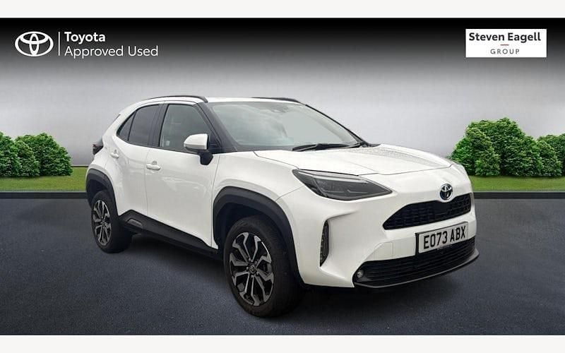 Used Toyota Yaris Hybrid Design 116 HP (85 kW) 2025 Estate