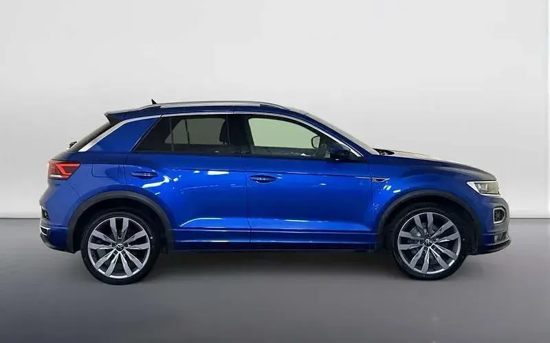 Used VW T-Roc R-line 150 HP (110 kW) 2020 Blue SUV