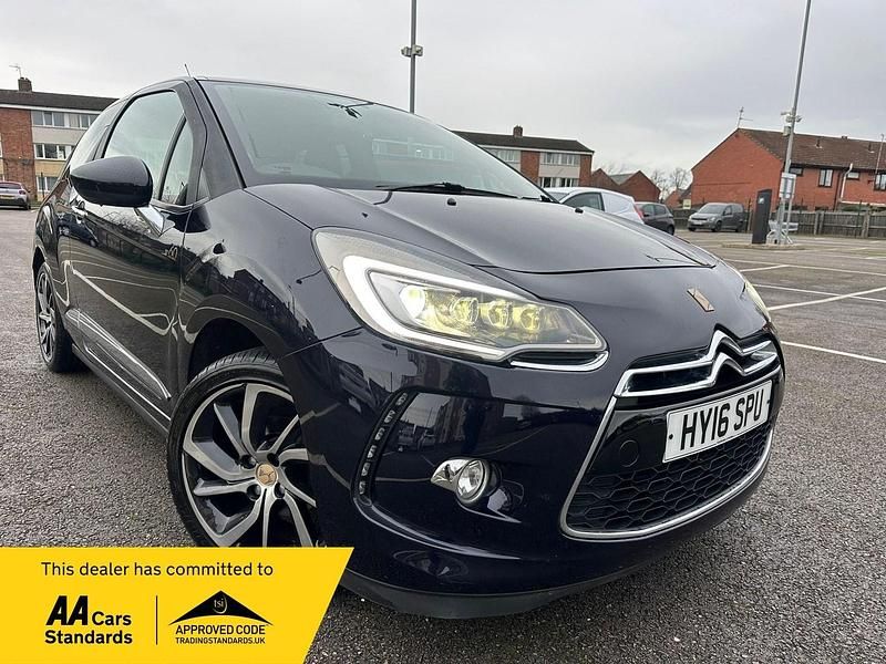 Used DS Automobiles DS3 110 HP (80 kW) 2016 Blue Hatchback
