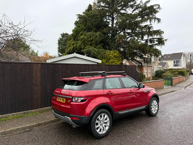 Used Land Rover Range Rover evoque Pure 2014 Red Estate