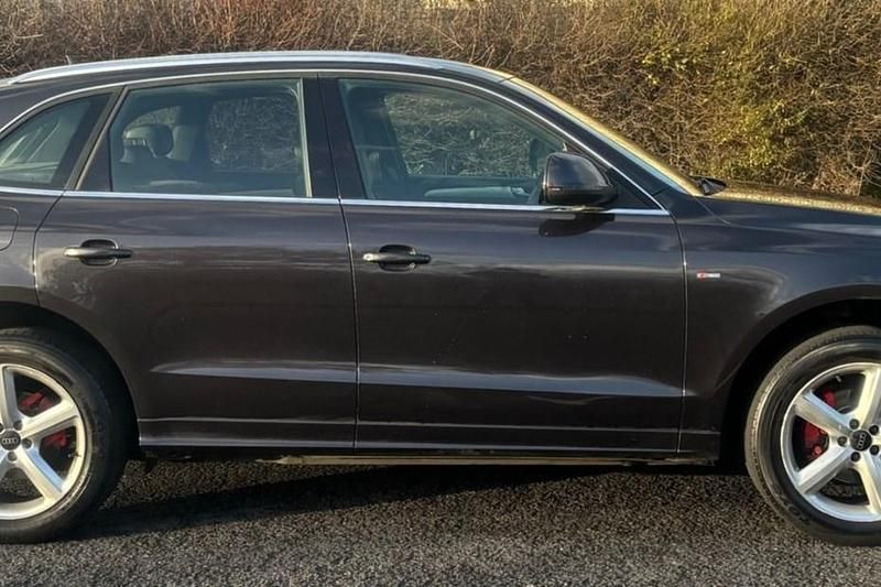 Grey Used 2009 Audi Q5 S-Line SUV | £2,495 (Good price) - Image 1/1