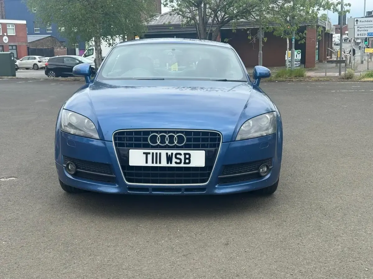 Begagnad Audi TT 2010 Blå Sportkupé