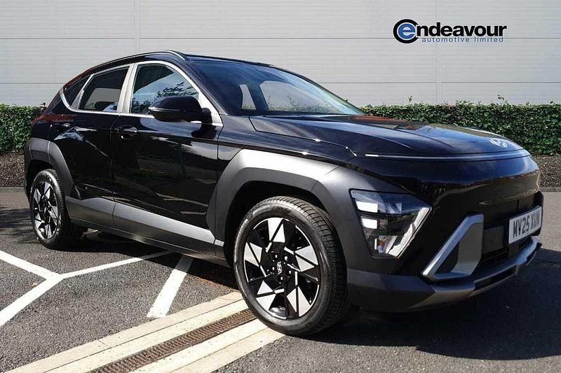 Used Hyundai Kona Advanced 129 HP (94 kW) 2025 Black SUV