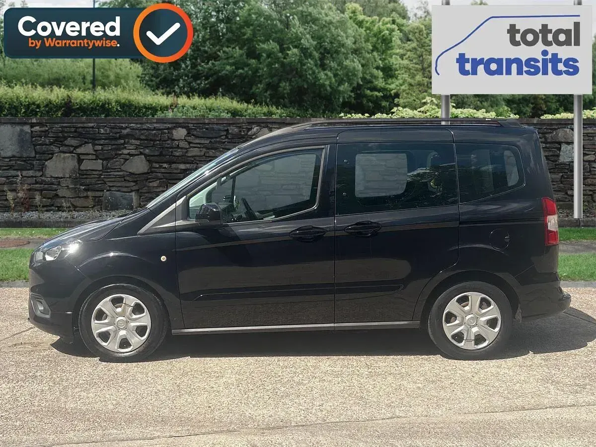 Used Ford Tourneo Courier Zetec 2019 Black MPV
