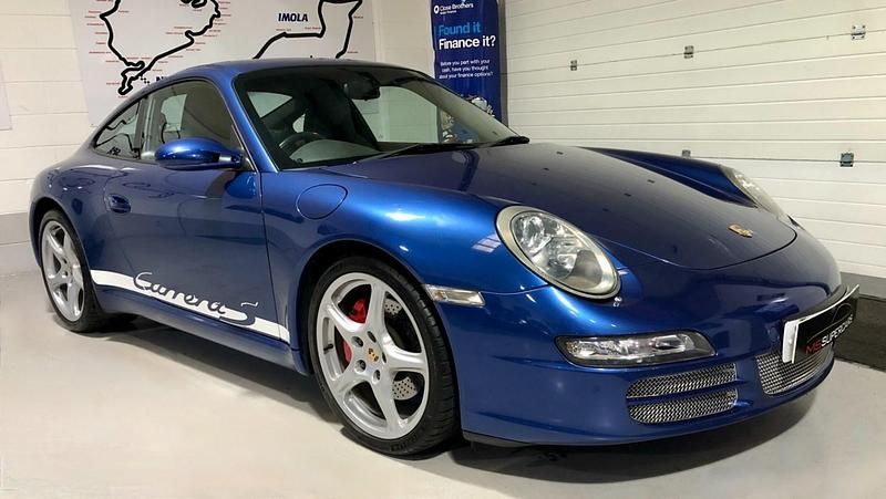 Blue Used 2005 Porsche 911 Coupe | £31,985 (Super price) - Image 1/4