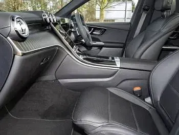 New Mercedes GLC300 AMG Line Premium Plus 258 HP (189 kW) 2025 Black SUV