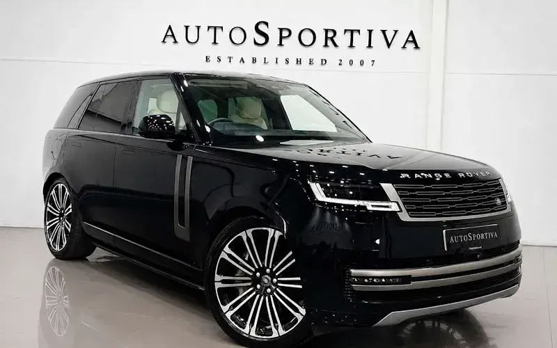 Used Land Rover Range Rover SE 441 HP (324 kW) 2023 SUV