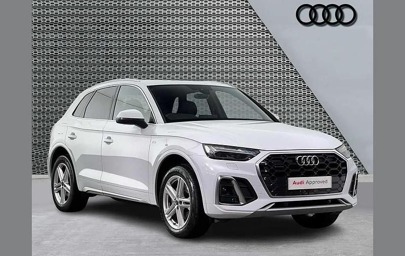 Used Audi Q5 S-Line 200 HP (147 kW) 2021 White SUV