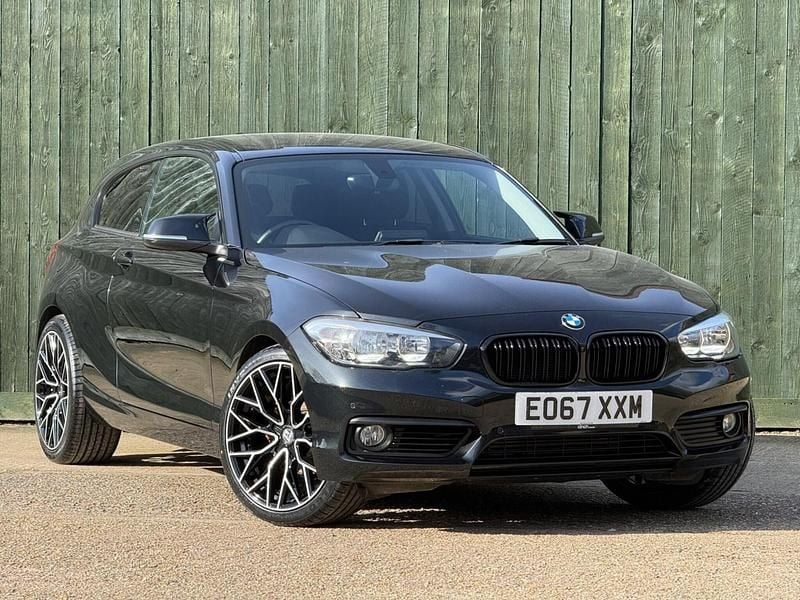 Used BMW 118 2017 Black Hatchback