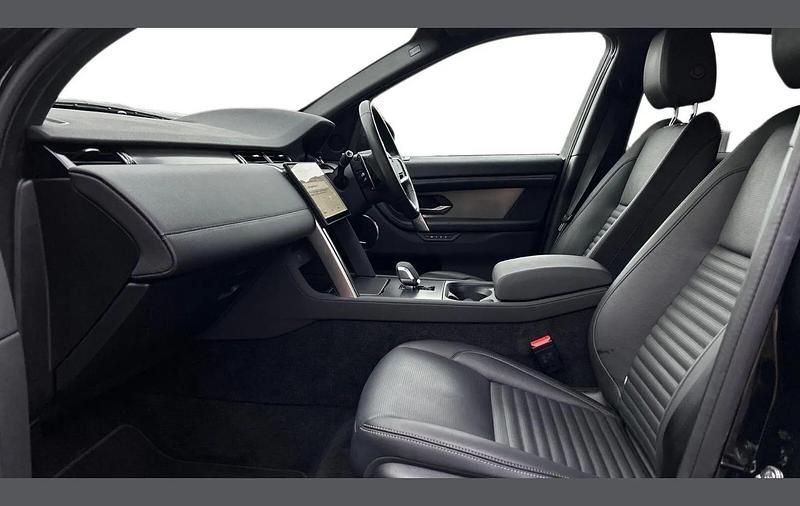 Used Land Rover Discovery Sport SE Dynamic 200 HP (147 kW) 2024 Black SUV