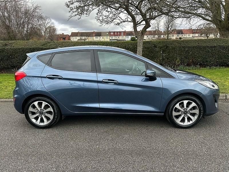 Used Ford Fiesta Trend 85 HP (62 kW) 2019 Blue Hatchback