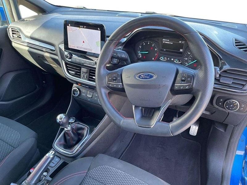 Used Ford Fiesta ST-Line 99 HP (72 kW) 2019 Blue Hatchback