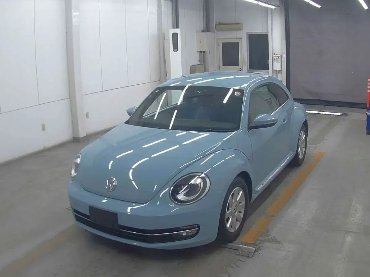 Used VW Beetle Design 2014 Blue Hatchback