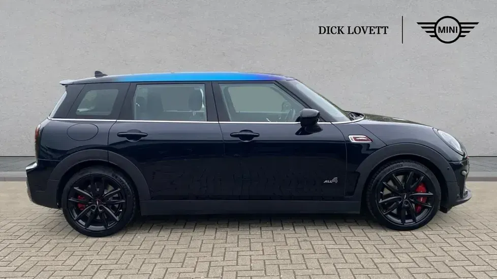 Used Mini John Cooper Works Clubman 306 HP (225 kW) 2022 Black Estate
