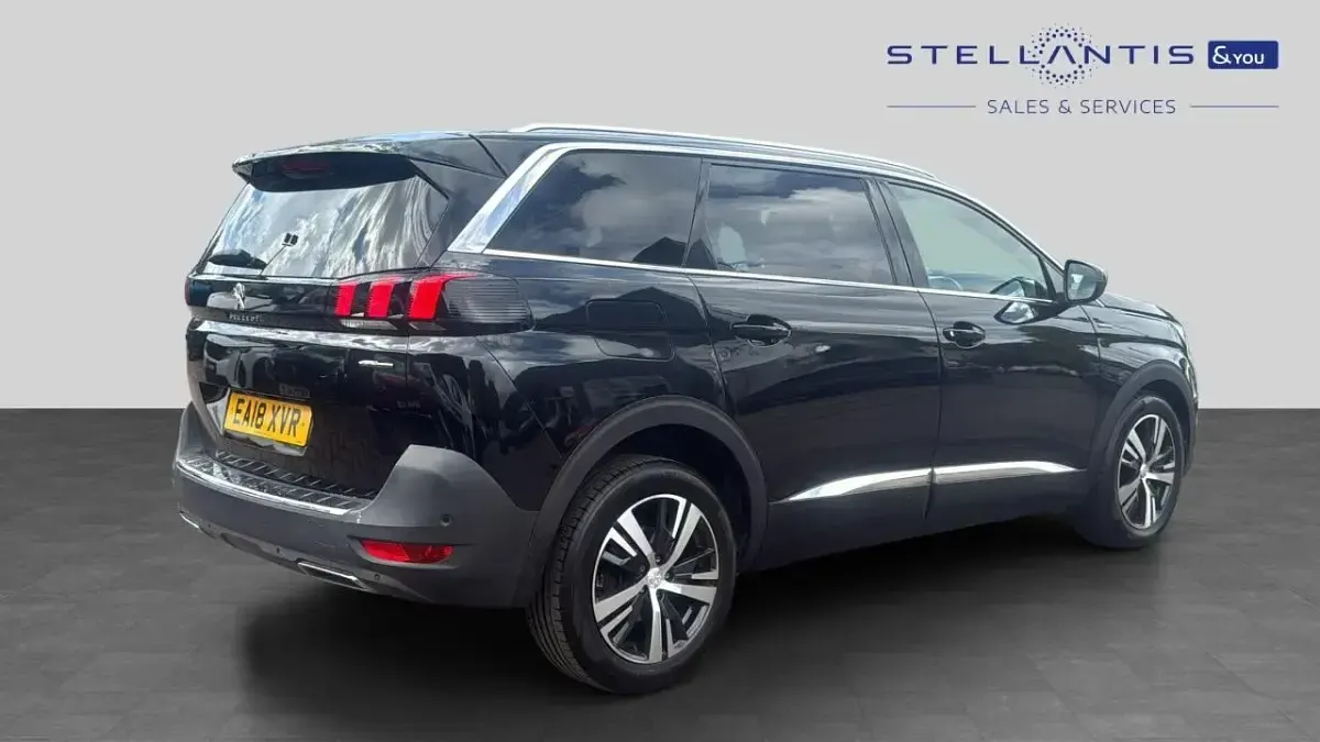 Used Peugeot 5008 GT-line 163 HP (119 kW) 2018 Black SUV