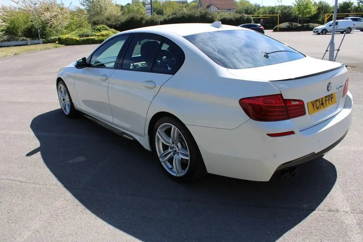 Begagnad BMW 520 M Sport 2014 Vit Sedan