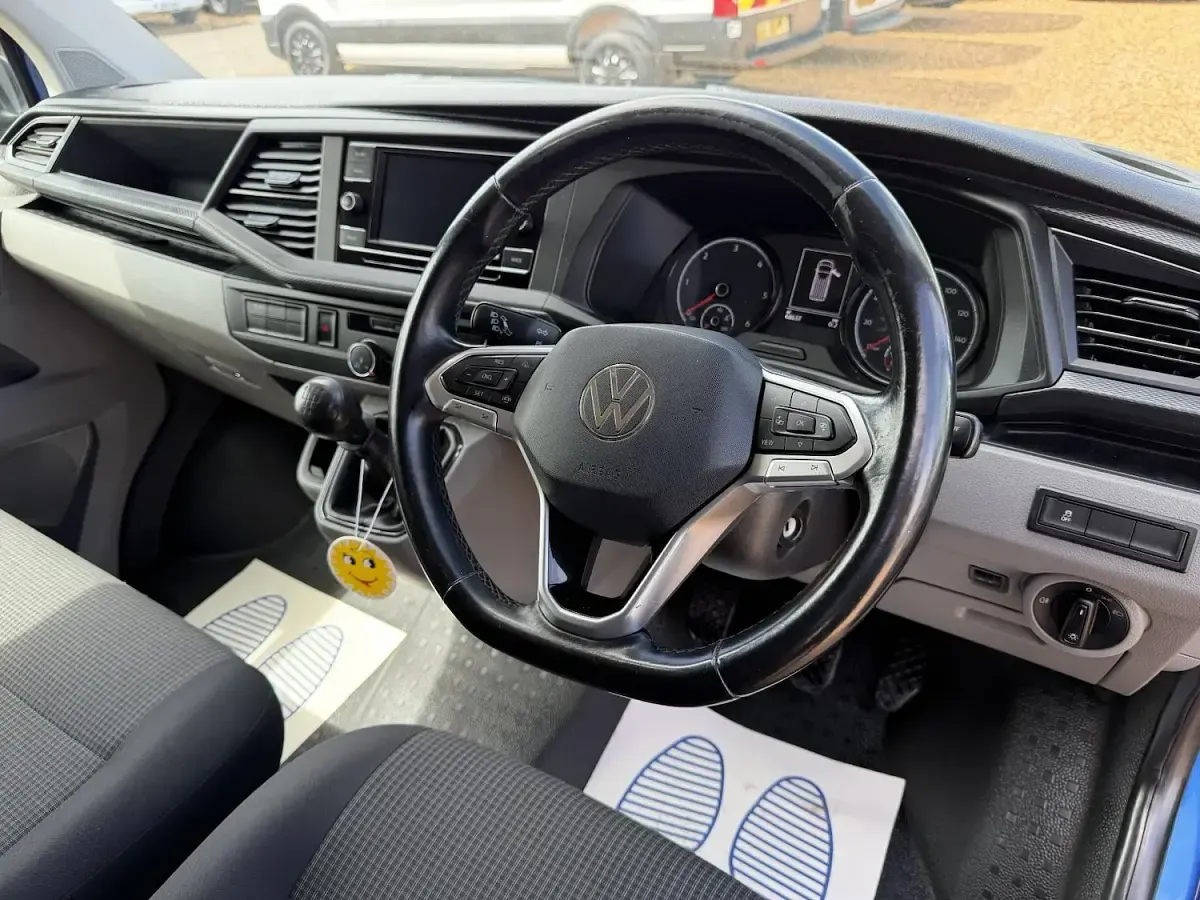 Used VW T6.1 Startline 2021 Blue Van