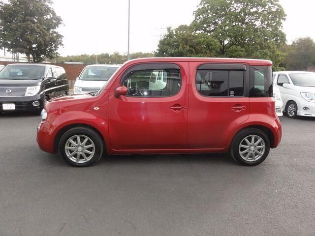 Used Nissan Cube 2011 Red Estate