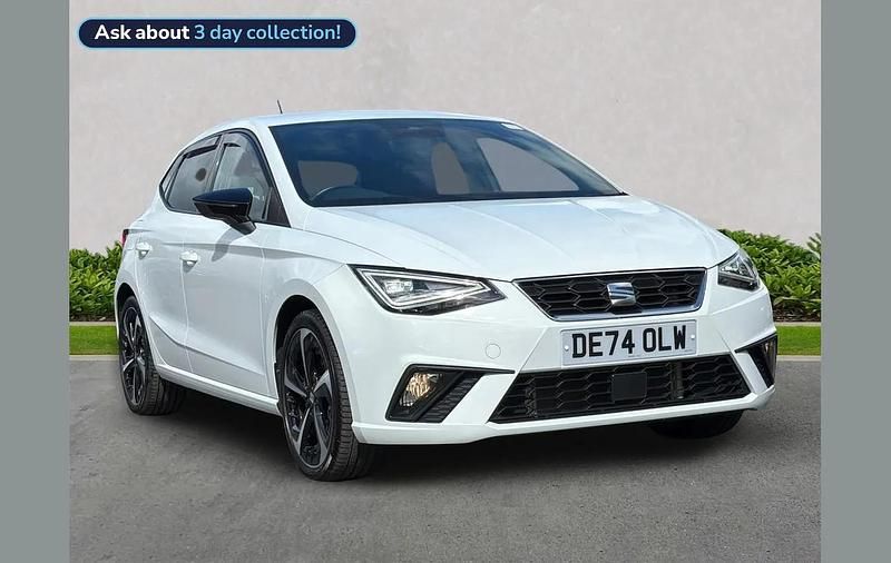 Used Seat Ibiza FR Sport 113 HP (83 kW) 2024 White Hatchback