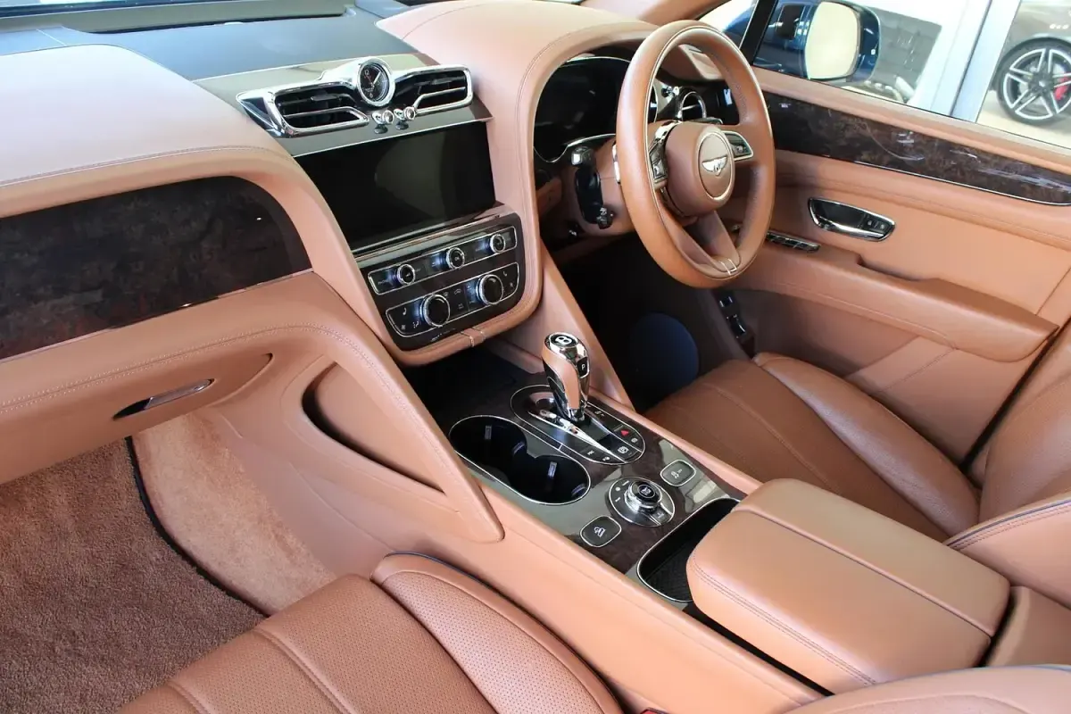 Used Bentley Bentayga 2021 Blue SUV