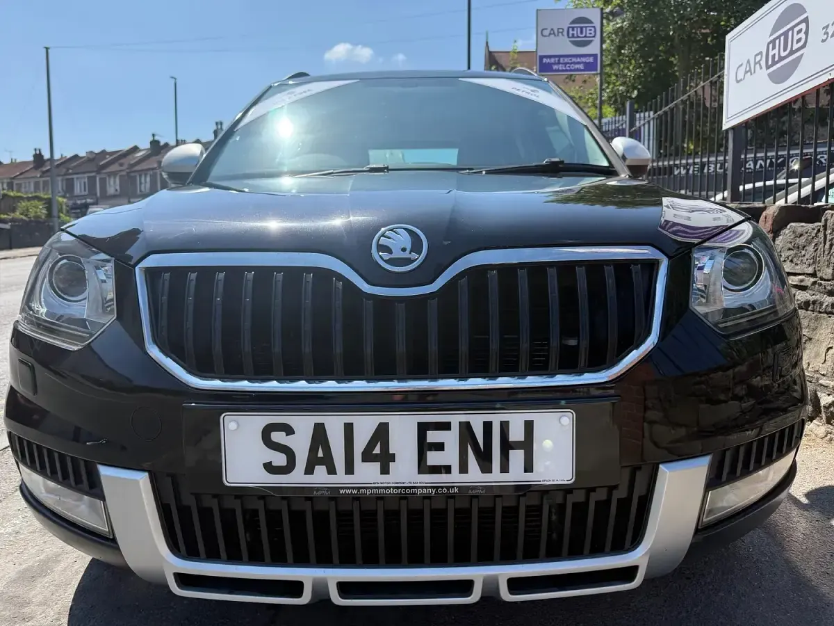 Used Skoda Yeti Elegance 105 HP (77 kW) 2014 Black SUV