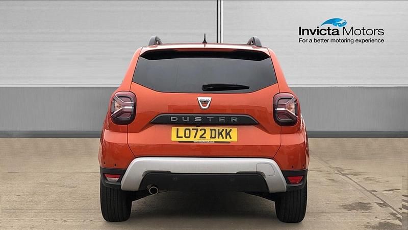 Used Dacia Duster Prestige 130 HP (95 kW) 2022 Orange Hatchback