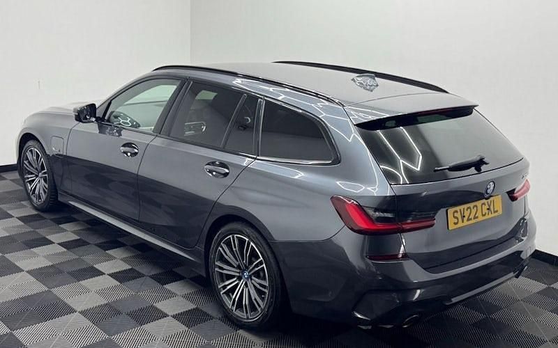 Used BMW 330e M Sport 292 HP (214 kW) 2022 Grey Estate