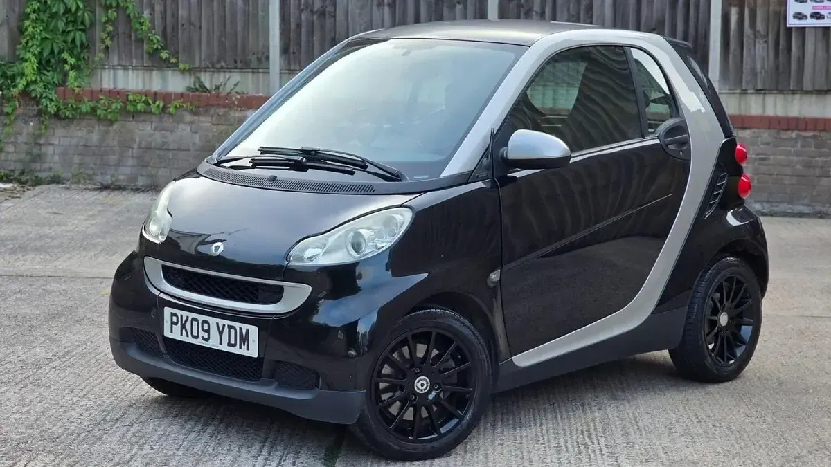 Used Smart ForTwo Coupé Passion 54 HP (39 kW) 2009 Silver Coupe