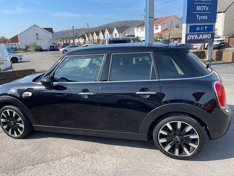 Used Mini Cooper D Hatch 2015 Black Hatchback
