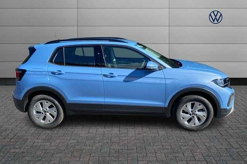 Used VW T-Cross Life 95 HP (69 kW) 2025 Blue SUV