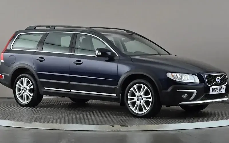 Used Volvo XC70 SE Lux 181 HP (133 kW) 2015 Estate