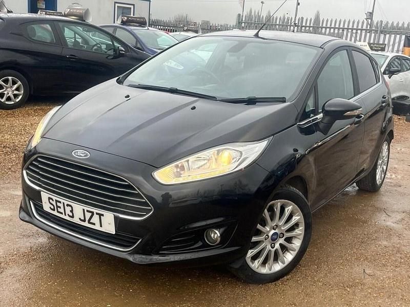 Used Ford Fiesta Titanium X 125 HP (91 kW) 2013 Black Hatchback