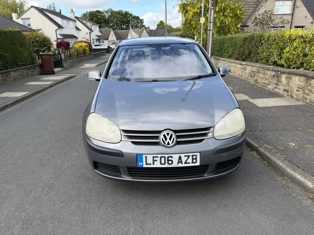 Używany VW Golf IV SE 2006 Szary Hatchback