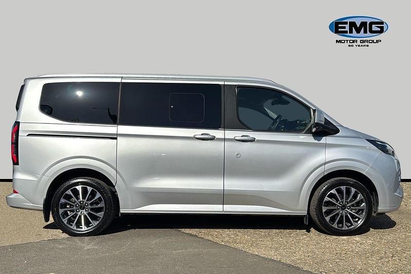Used Ford Tourneo Titanium X 160 kW (218 HP) 2025 Silver MPV