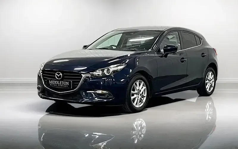 Used Mazda 3 150 HP (110 kW) 2016 Blue Hatchback