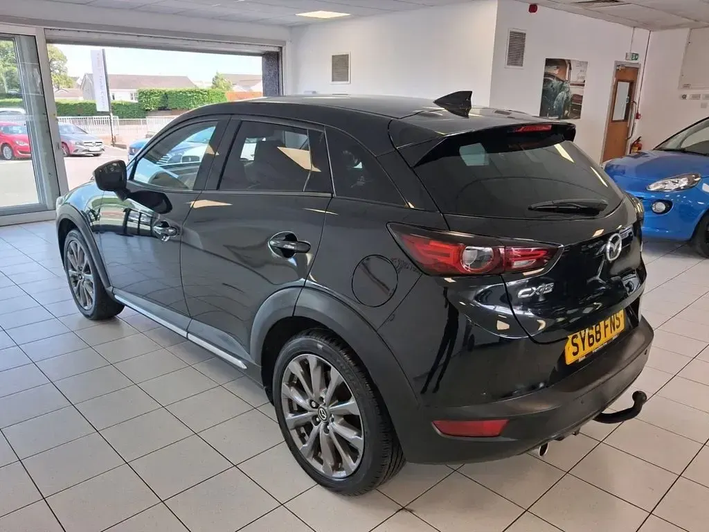 Used Mazda CX-3 Inclusive 121 HP (88 kW) 2018 Black SUV