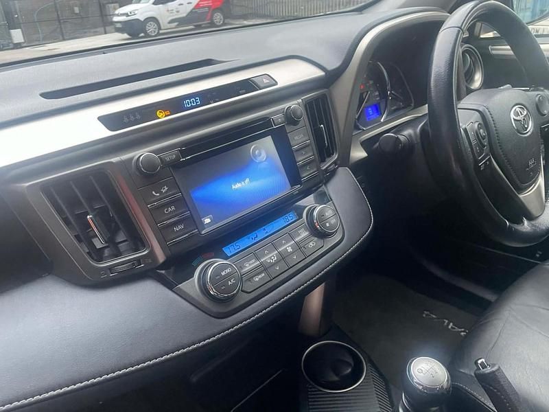 Used Toyota RAV4 2014 Grey Estate