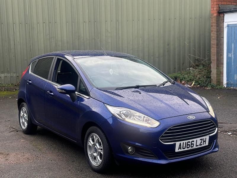 Blue Used 2016 Ford Fiesta Zetec Hatchback | £2,790 (Super price) - Image 1/4