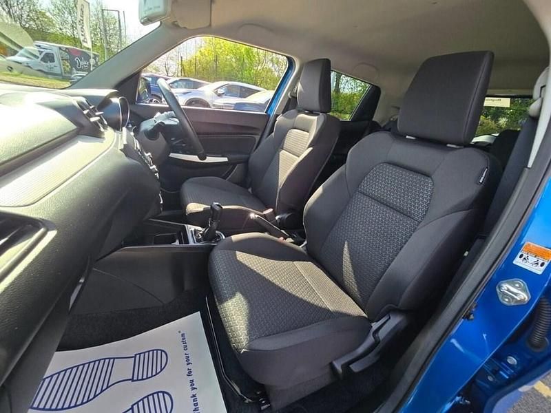 Usado Suzuki Swift SZ3 90 HP (66 kW) 2020 Azul Citadino