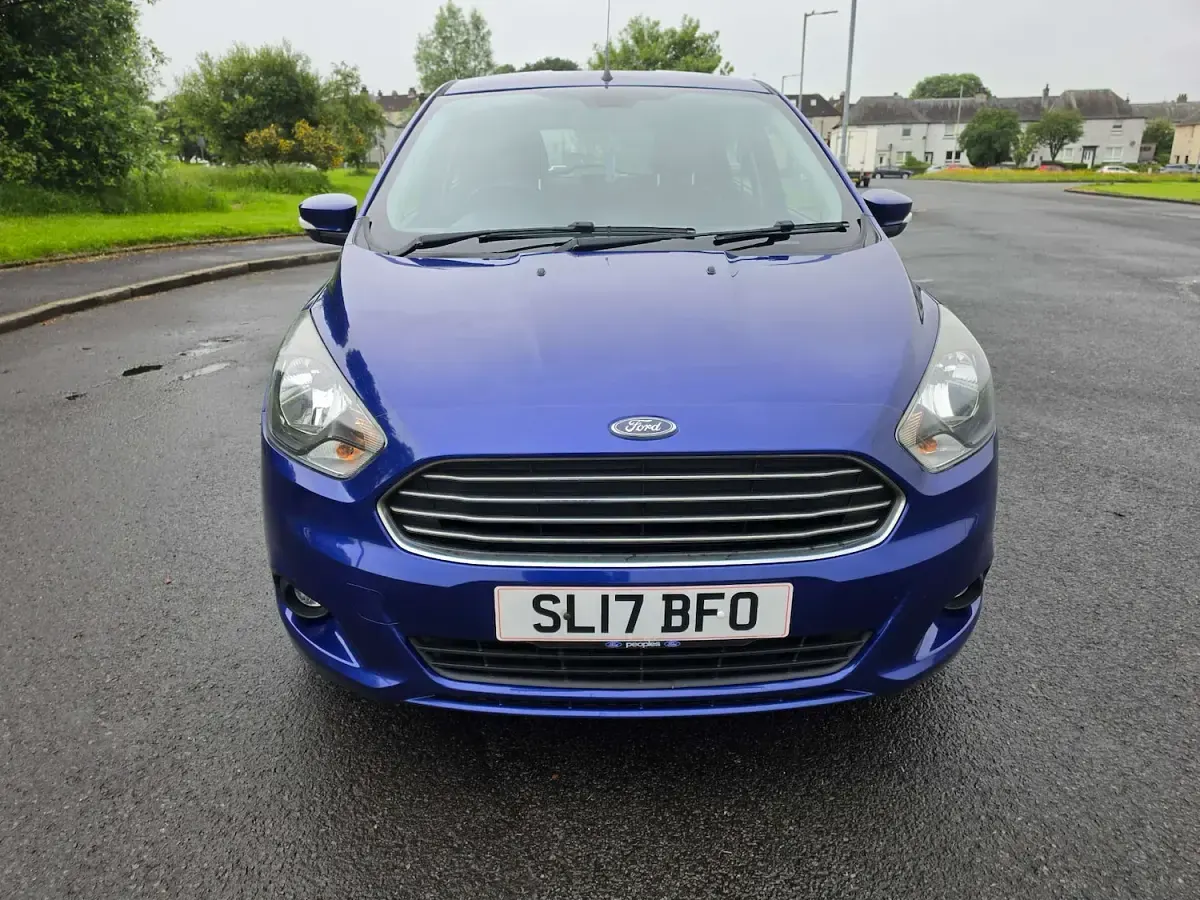 Used Ford Ka Plus Zetec 70 HP (51 kW) 2017 Blue Hatchback
