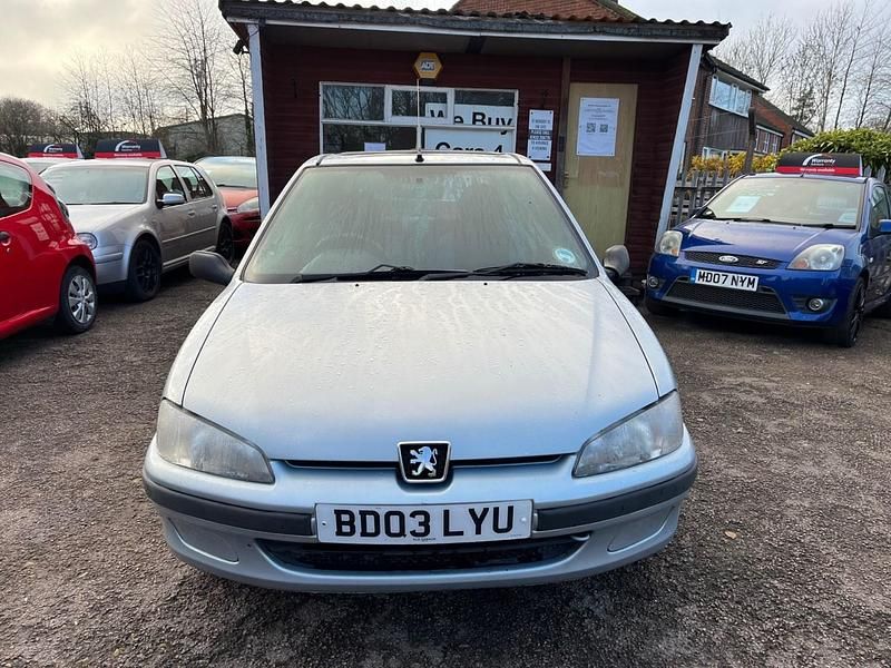 Used Peugeot 106 Independence 2003 Silver Hatchback
