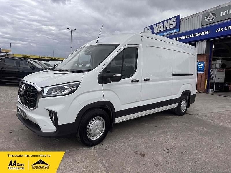 Used Maxus V90 150 HP (110 kW) 2025 White Van