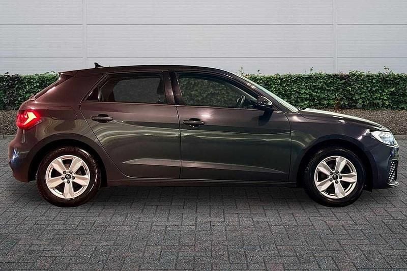 Used Audi A1 Design 94 HP (69 kW) 2022 Manhattan grey metallic SUV