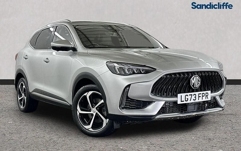 Metallic sterling silver Used 2023 MG HS Trophy SUV | £15,881 (Good price) - Image 1/4